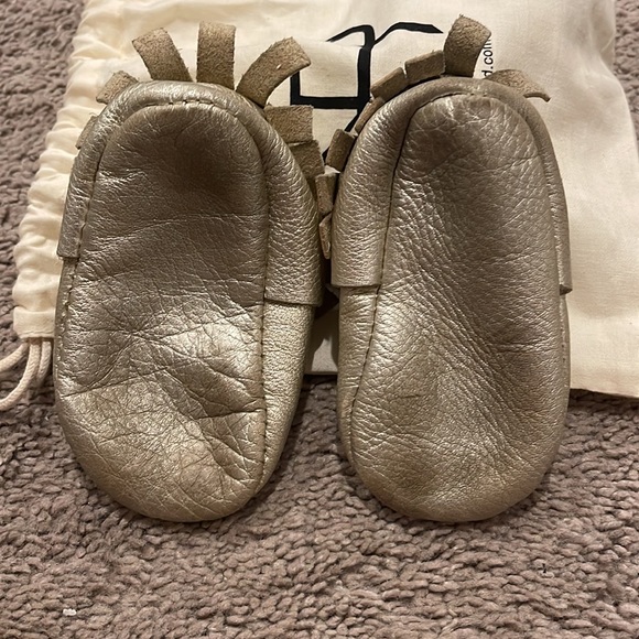 Freshly picked gold - Picture 2 of 4